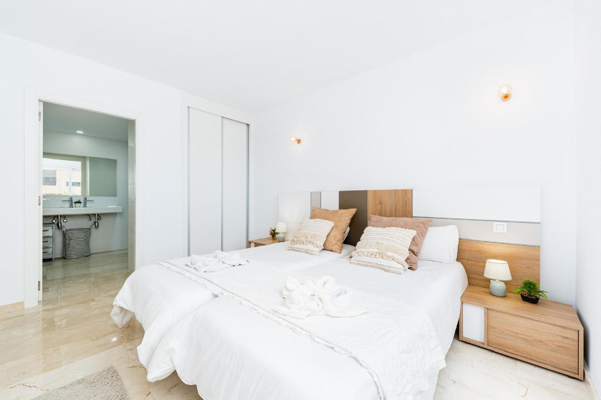 Tornado Apartamento Sunrise Торевьиа Экстерьер фото